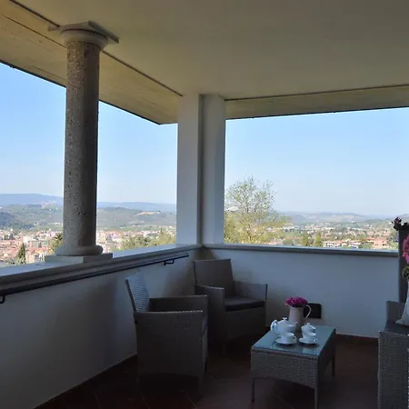 La Casa Di Chloe Apartment Poggibonsi