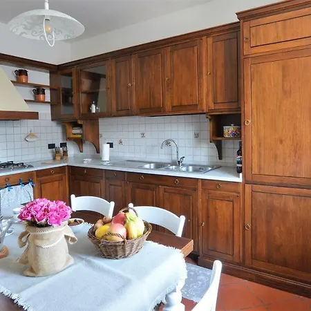 Apartment La Casa Di Chloe Poggibonsi